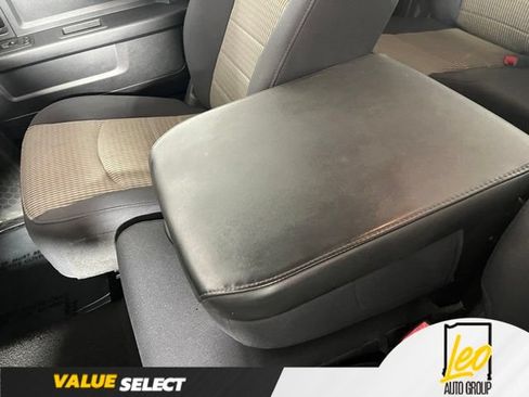 Used 2010 Dodge Ram 1500 Truck ST w/ ST Popular Equipment Group AWD/4WD image 17