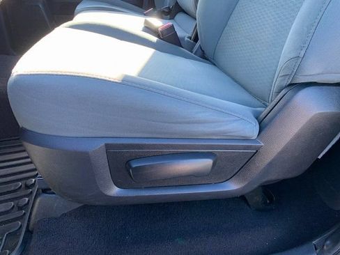 Used 2017 RAM 3500 Tradesman w/ Power & Remote Entry Group image 17