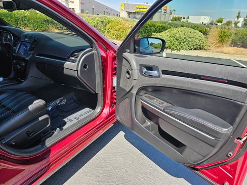 Used 2021 Chrysler 300 S RWD image 28