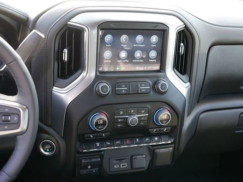 Used 2022 Chevrolet Silverado 2500 LTZ w/ Safety Package AWD/4WD image 22
