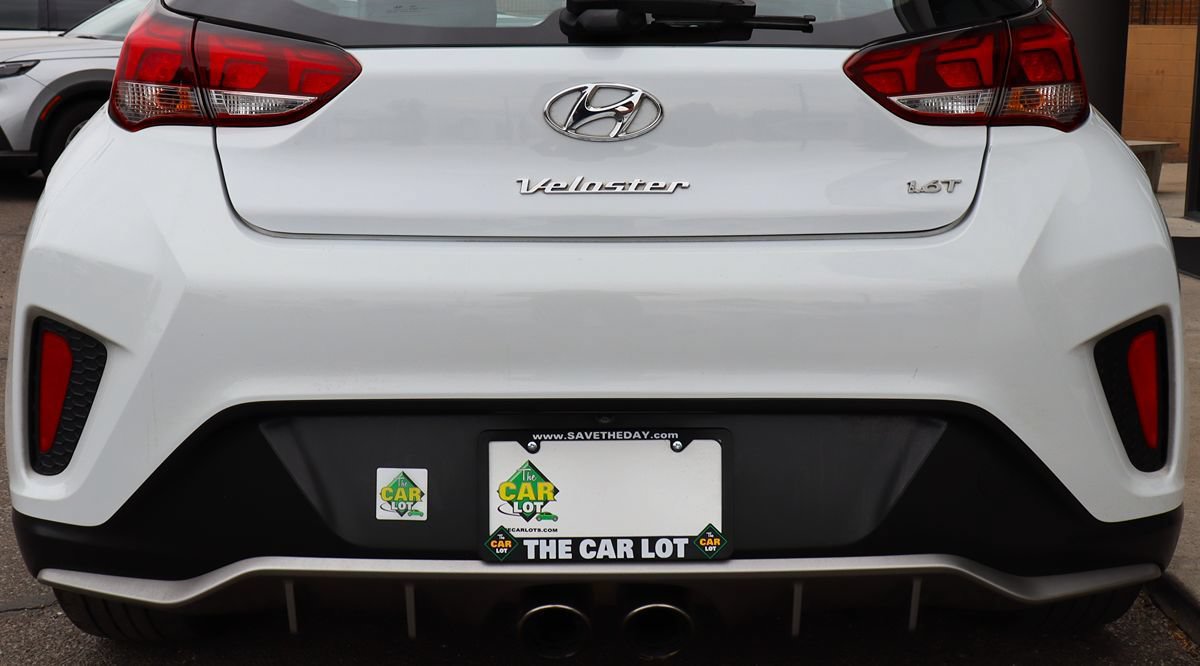 Used 2019 Hyundai Veloster Turbo FWD image 21