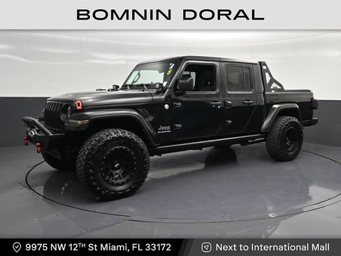 Used 2021 Jeep Gladiator Overland w/ Popular Equipment Package AWD/4WD image 1