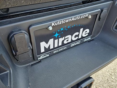 Used 2024 Ford F250 Lariat image 49