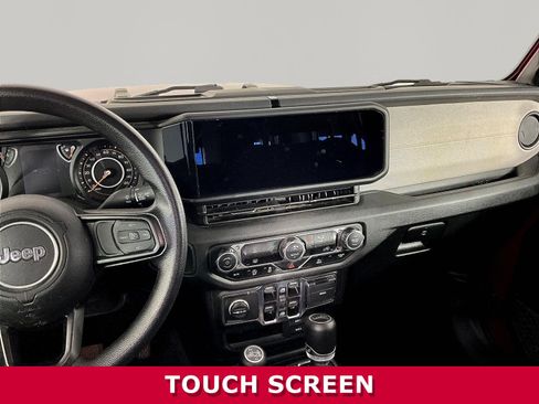 Used 2024 Jeep Gladiator Sport AWD/4WD image 10
