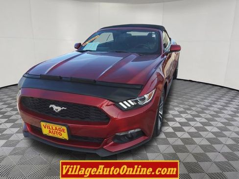 Used 2016 Ford Mustang Premium image 7