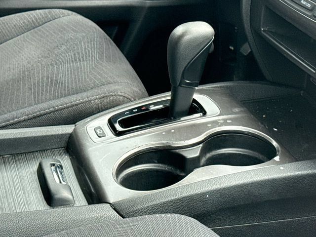Used 2017 Honda Pilot EX image 14