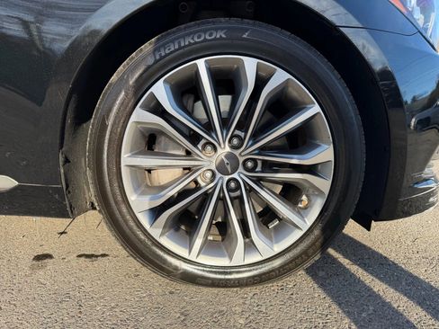 Used 2017 Genesis G80 3.8 image 6