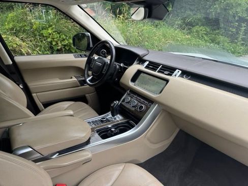 Used 2017 Land Rover Range Rover Sport HSE AWD/4WD image 19