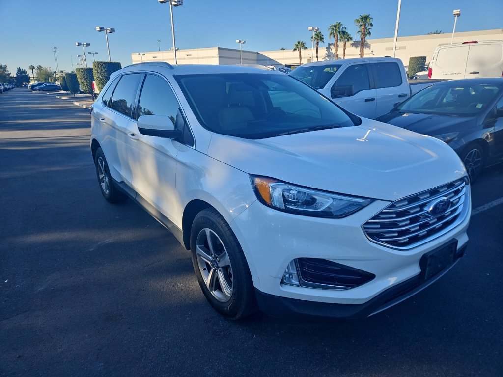 Used 2021 Ford Edge SEL w/ Convenience Package FWD image 3