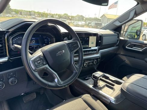 Used 2025 Chevrolet Silverado 1500 RST w/ Protection Package AWD/4WD image 24