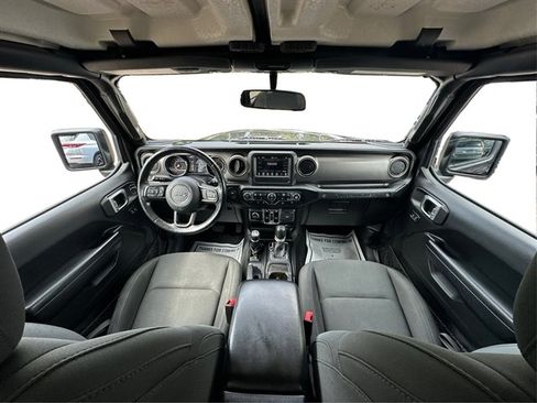 Used 2019 Jeep Wrangler Unlimited Sport S AWD/4WD image 30