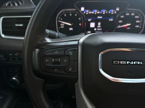 Used 2021 GMC Yukon XL Denali w/ Denali Premium Package AWD/4WD image 29