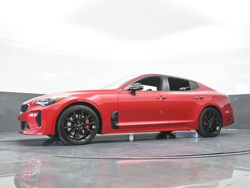 Used 2023 Kia Stinger GT2 AWD/4WD image 66