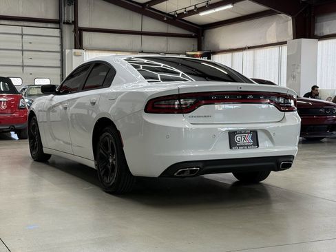 Used 2021 Dodge Charger SXT w/ Leather Interior Group image 2