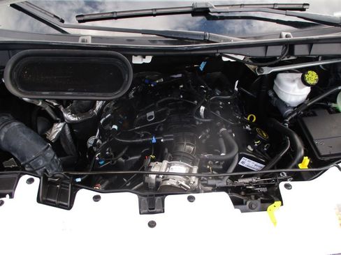 Used 2023 Ford Transit 250 image 18