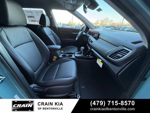 New 2026 Kia Seltos EX image 32