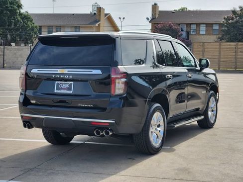 Used 2024 Chevrolet Tahoe Premier AWD/4WD image 14