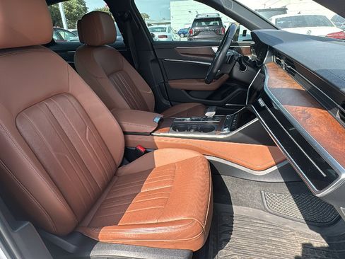 Used 2021 Audi A6 Premium Plus w/ Premium Plus Package image 32