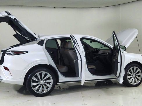 Used 2024 Buick Envista Avenir image 12