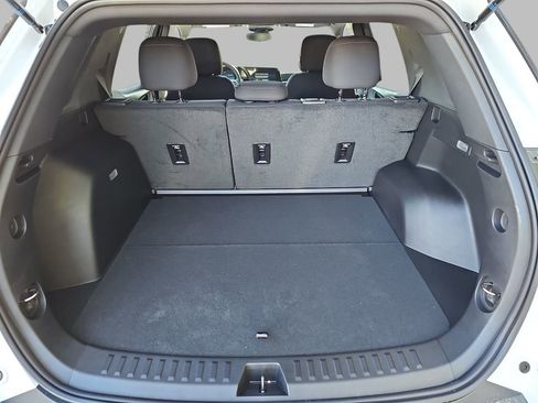 New 2026 Chevrolet Equinox LT AWD/4WD image 15
