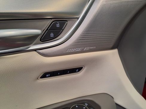 Certified 2022 Cadillac XT5 Premium Luxury image 21