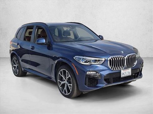 Used 2020 BMW X5 xDrive40i w/ M Sport Package AWD/4WD image 3