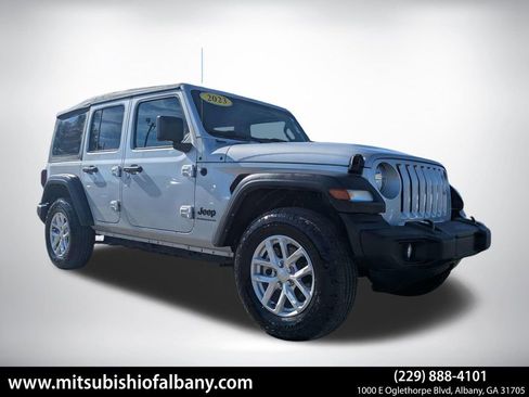 Used 2023 Jeep Wrangler Unlimited Sport AWD/4WD image 1