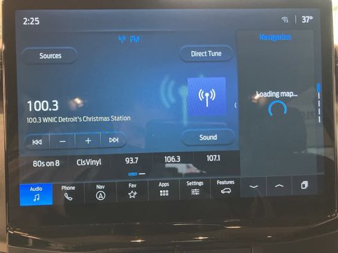 Used 2024 Ford Expedition Max XLT image 23