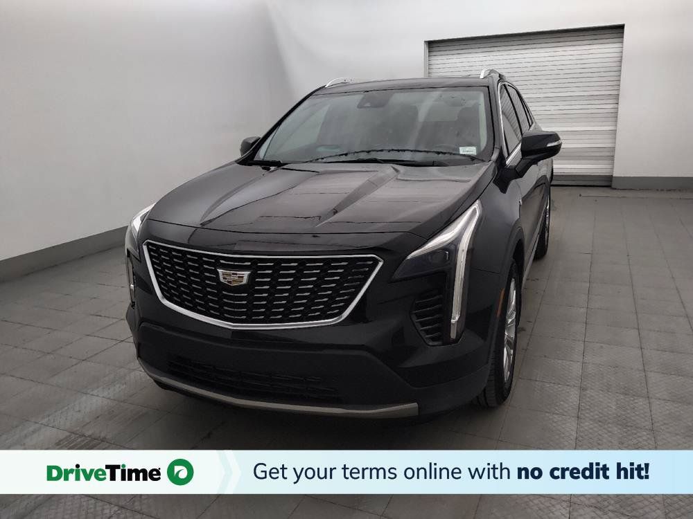 Used 2023 Cadillac XT4 Premium Luxury w/ Technology Package FWD image 1