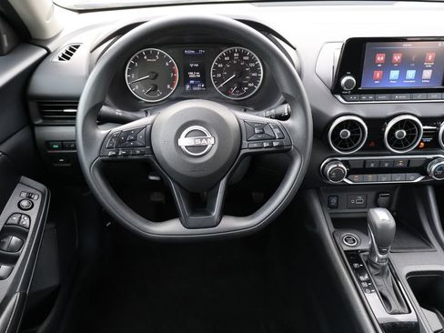 Used 2024 Nissan Sentra S FWD image 6
