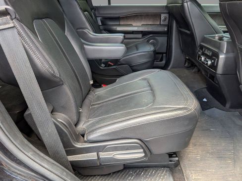 Used 2020 Ford Expedition Limited w/ Equipment Group 301A AWD/4WD image 40