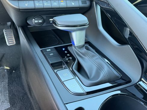 Certified 2026 Hyundai Elantra Sport FWD image 13