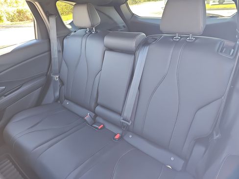 New 2026 Acura RDX SH-AWD image 15