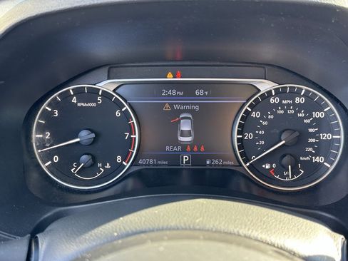 Used 2024 Nissan Altima 2.5 SV image 22