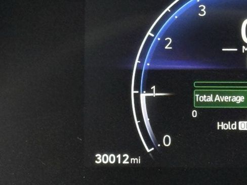 Used 2024 Toyota Grand Highlander AWD image 16