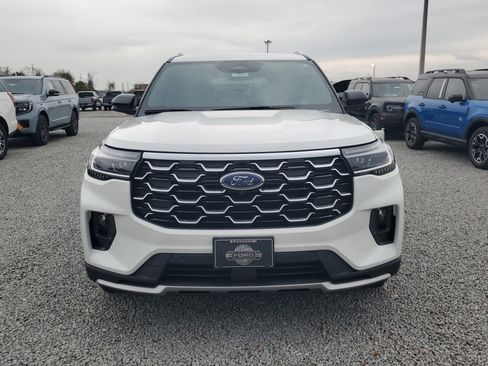 New 2026 Ford Explorer Platinum image 3