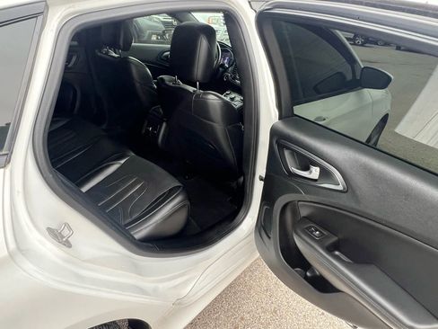 Used 2015 Chrysler 200 S w/ Navigation & Sound Group I image 21