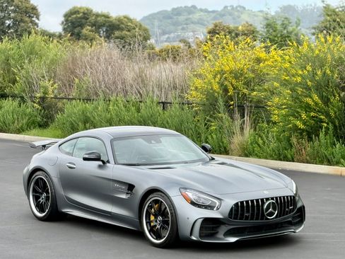Used 2018 Mercedes-Benz AMG GT R image 21