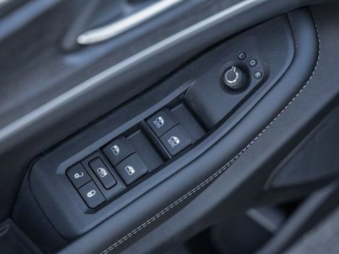 New 2026 Jeep Grand Cherokee Laredo image 44