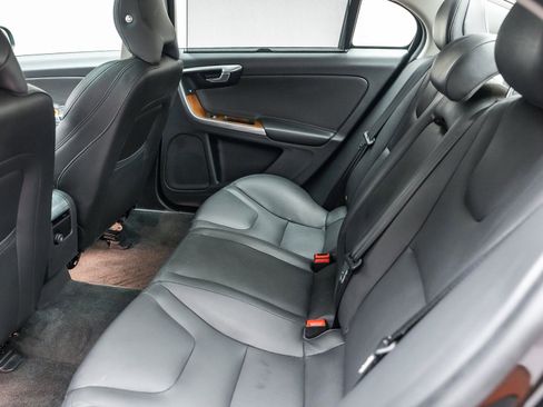 Used 2016 Volvo S60 T5 Premier image 19