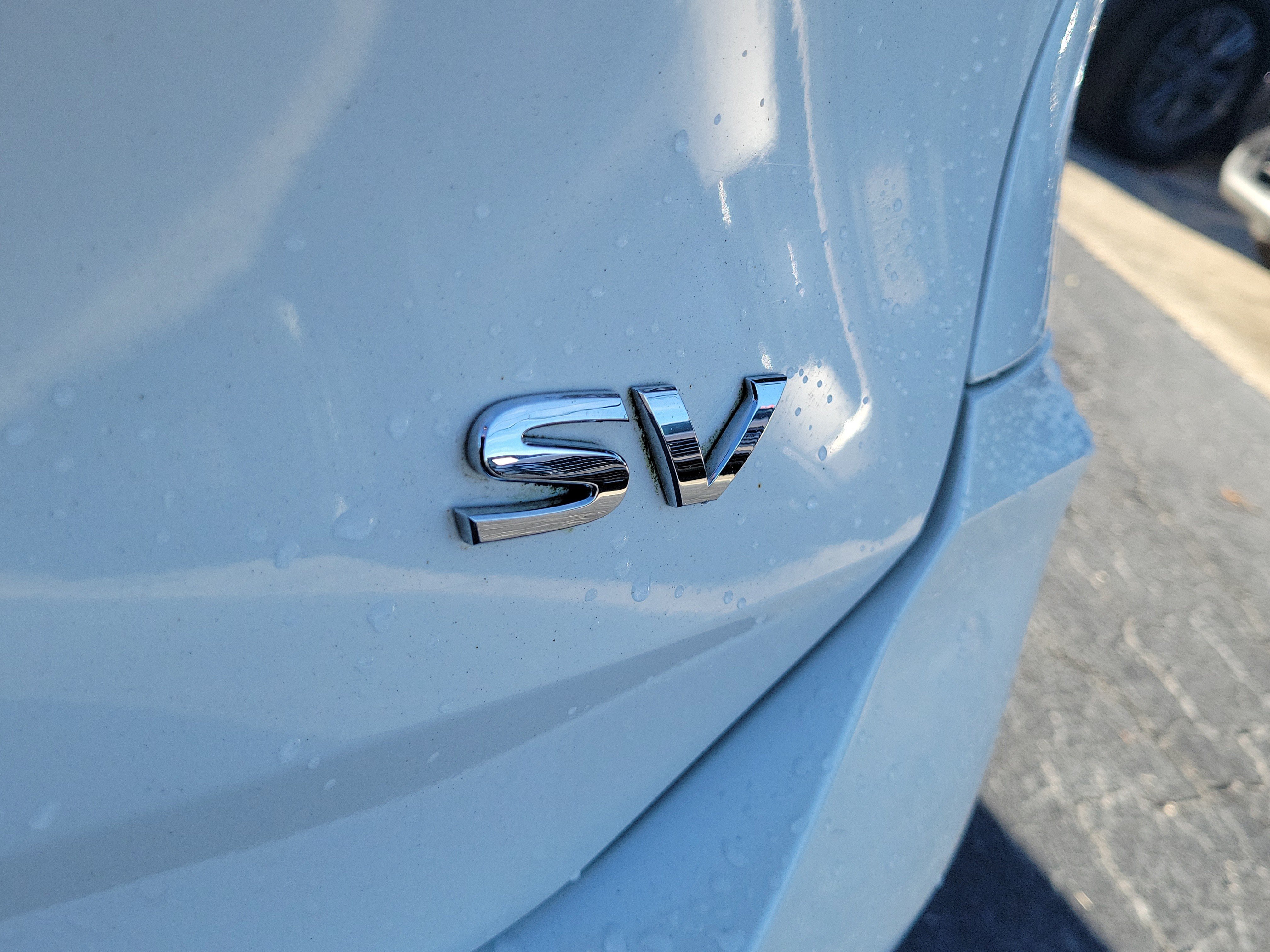 Used 2019 Nissan Rogue SV FWD image 8