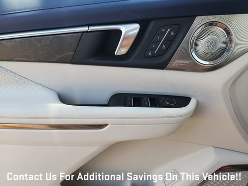 New 2026 Buick Enclave Avenir w/ Super Cruise Package FWD image 17