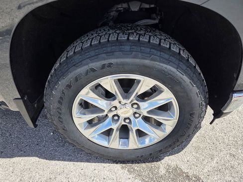 Used 2021 Chevrolet Silverado 1500 LTZ image 19