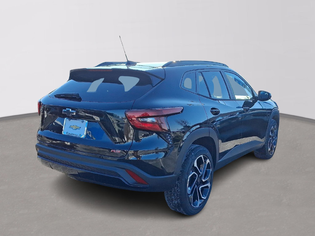 Used 2026 Chevrolet Trax RS w/ Driver Confidence Package FWD image 4