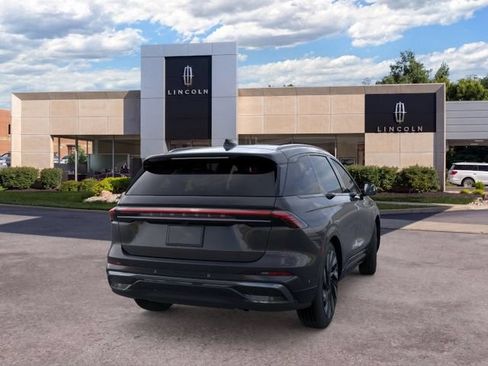 New 2024 Lincoln Nautilus Reserve w/ Equipment Group 203A AWD/4WD image 8