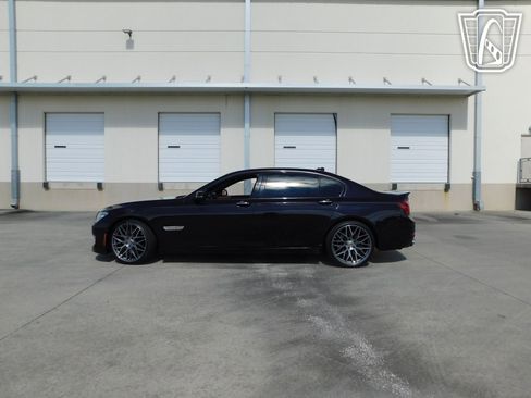 Used 2013 BMW ALPINA B7 xDrive LWB image 5