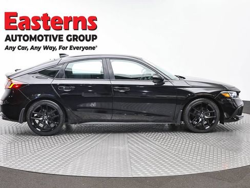 Used 2022 Honda Civic Sport image 4