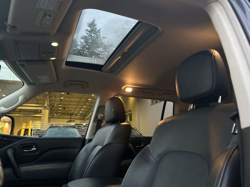 Certified 2024 INFINITI QX80 Luxe image 44