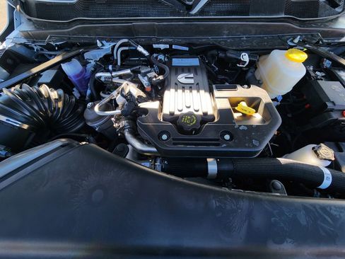 New 2026 RAM 5500 Tradesman image 27