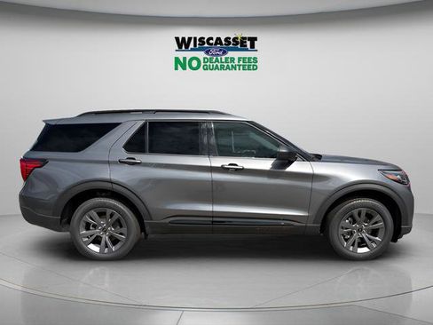 New 2026 Ford Explorer Active AWD/4WD image 4